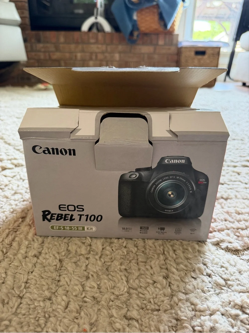 Canon EOS Rebel T100 DSLR Camera Kit – Like New